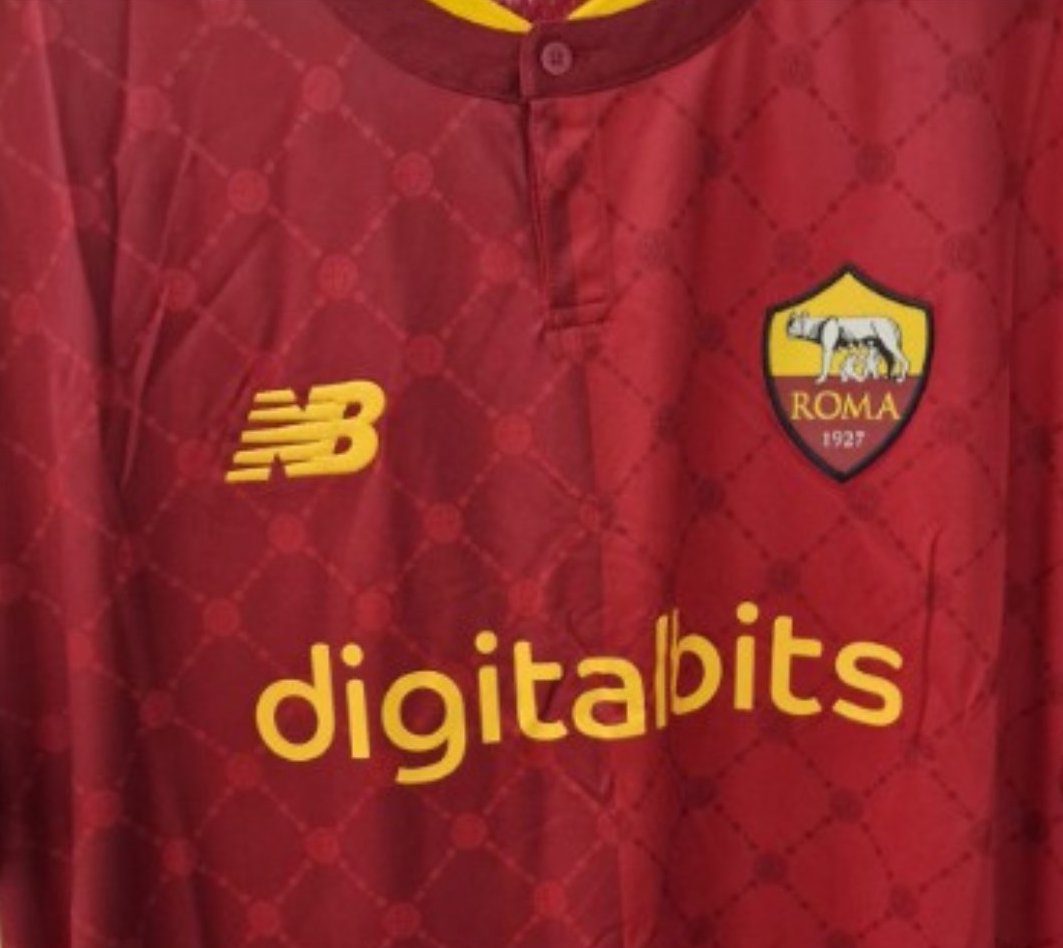 Prima maglia Roma 22/23